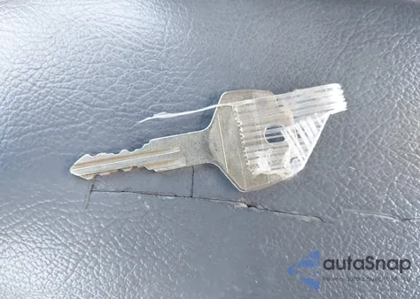 1993 Subaru Legacy L from USA, damaged, VIN 4S3BC6334P9656118